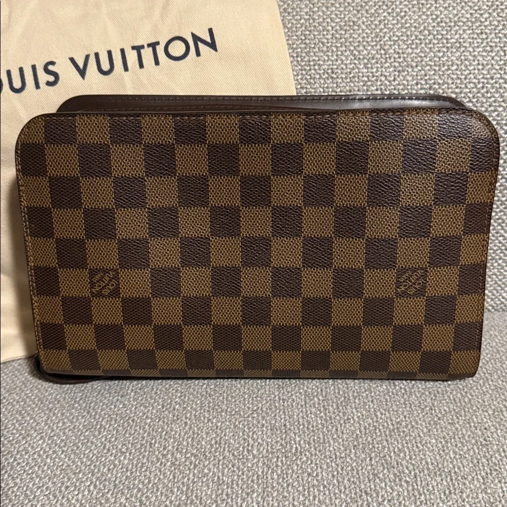 Louis Vuitton Damier Ebene Saint Louis Wristlet Authentic Brown, Unisex